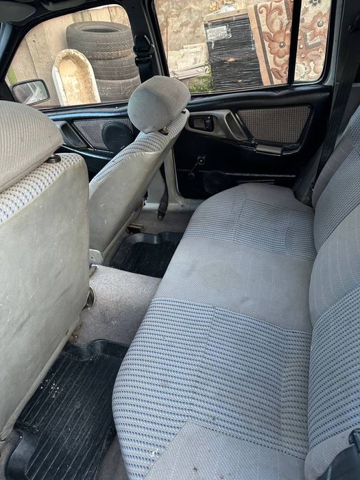 Продам авто (форд)