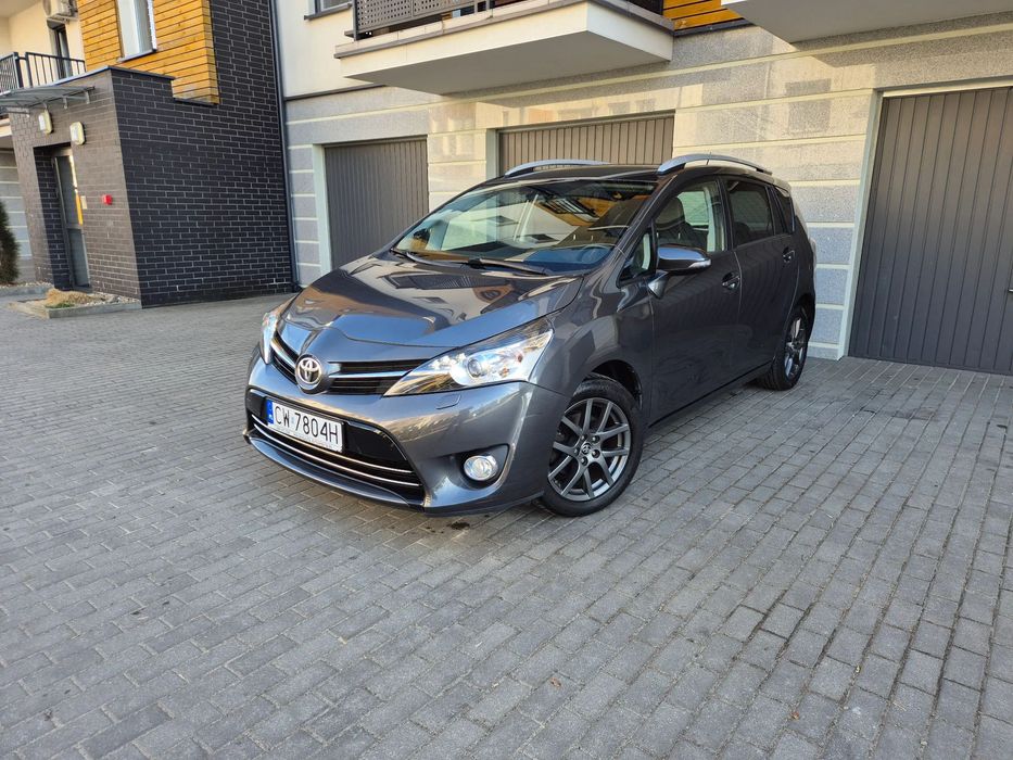Toyota Verso 7 osobowa_1.8_Klimatronik_Podgrzewane Fotele_Kamera_Możliwa Zamiana!
