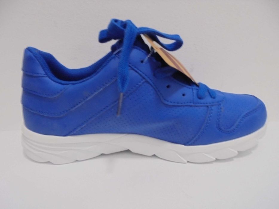 Buty sportowe młodzieżowe rozmiar 36