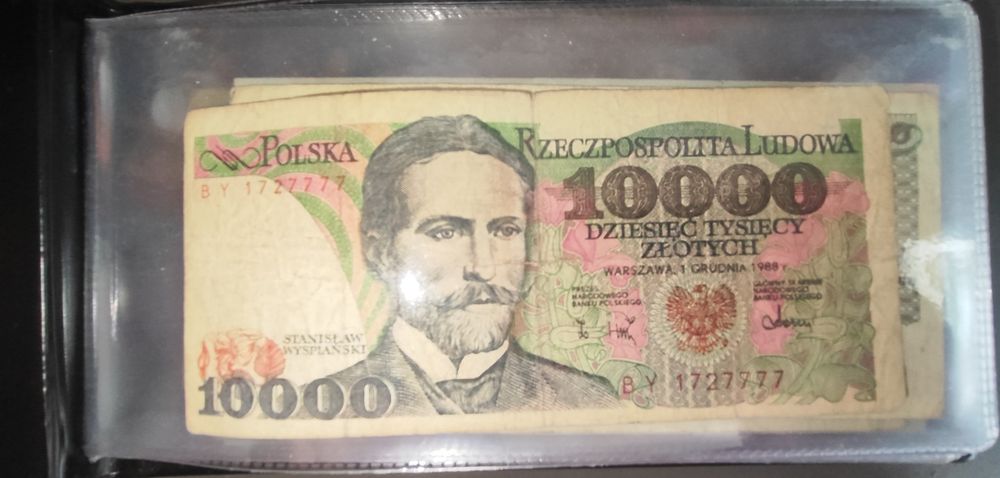 Zestaw banknotów w klaserze: 20 banknotów PRL