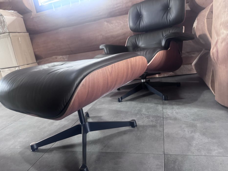 Vitra lounge  chair + ottoman fotel  walnut