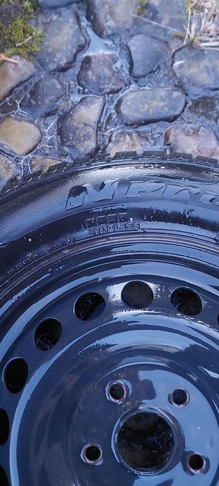Шини і диски R15 205/60