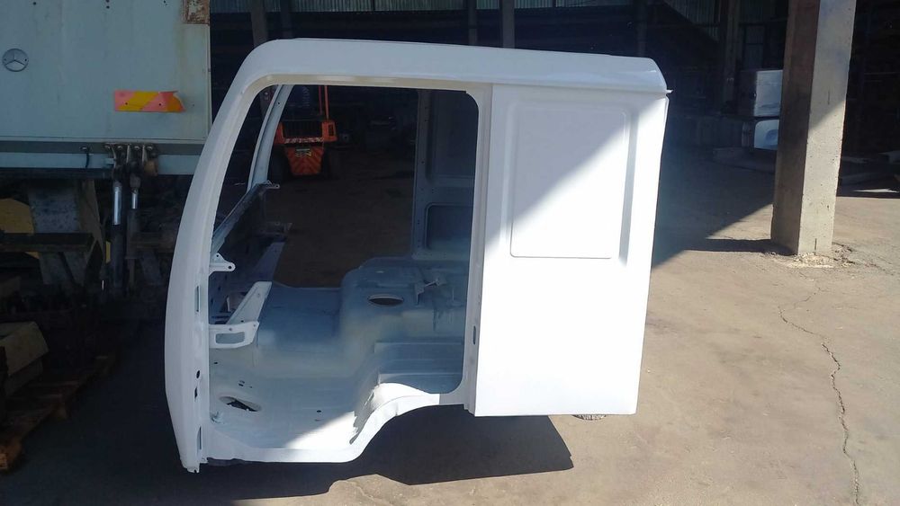 Кабіна MAN L2000