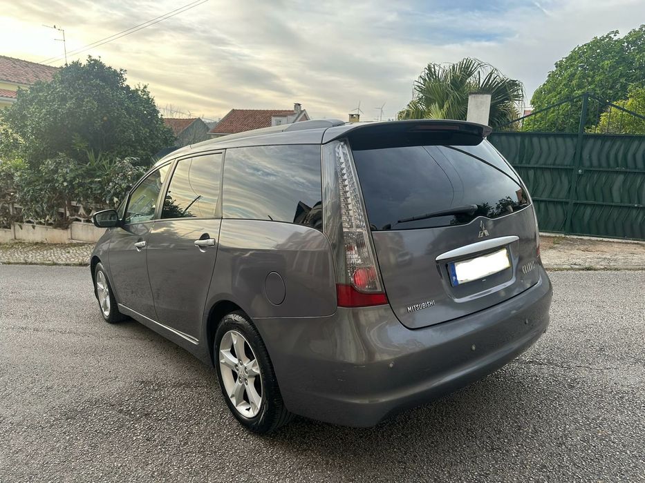 Mitsubishi Grandis 2.0 DI-D