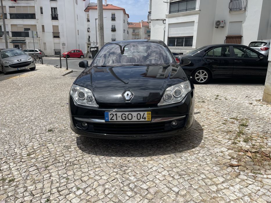 Renault Laguna — fotografia 2
