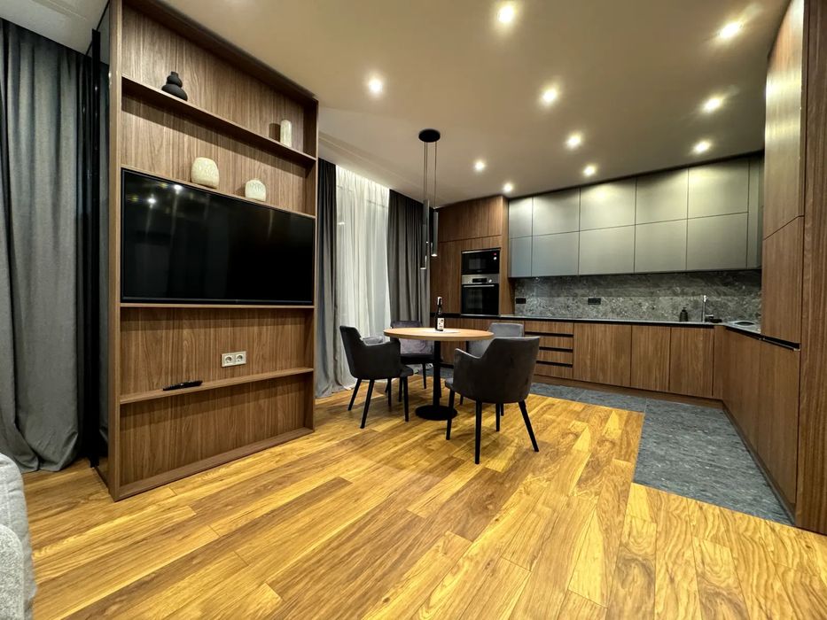 Стильна квартира в клубному будинку Славутич 2 комфортний 4 поверх