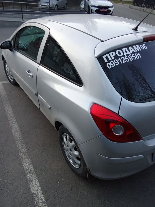 Продам Опель Корса Д