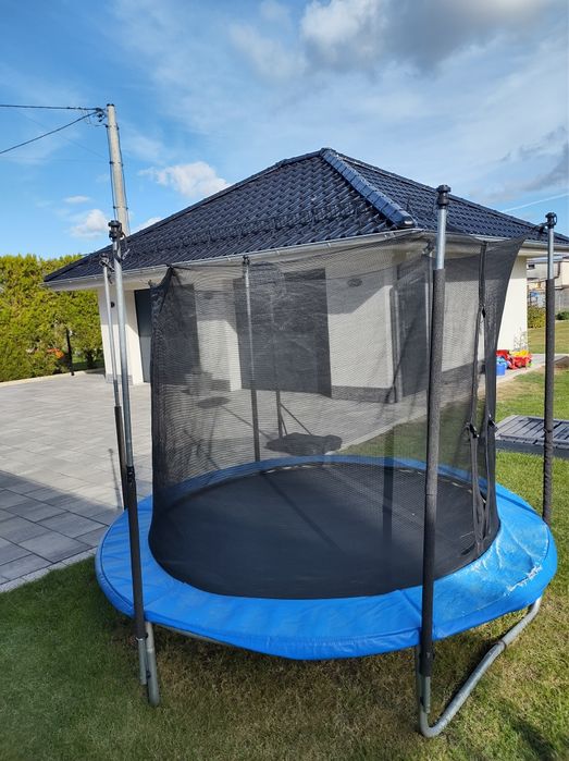 Trampolina ogrodowa