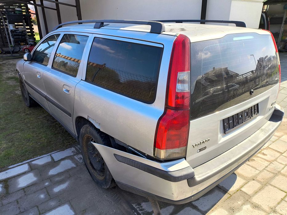 Volvo v70 2.4 bifuel pozostałości