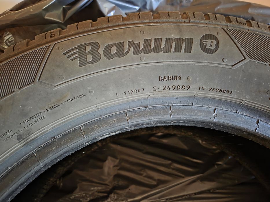 Komplet opon letnich Barum