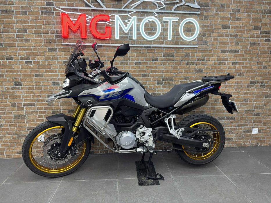 VOGE 900 DSX ABR 24 12 mil Kms