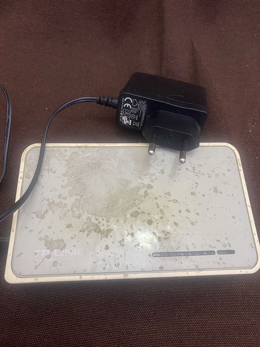 TP-Link TL-SF1008D Коммутатор неуправляемый 8-портовый 100Мбит