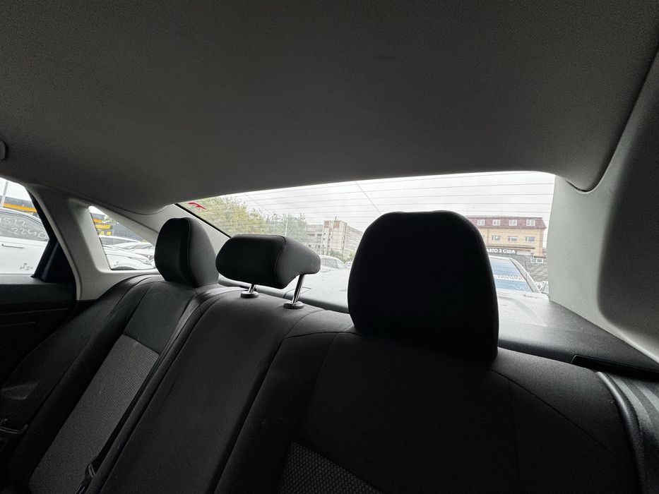 Volkswagen Jetta S 2019