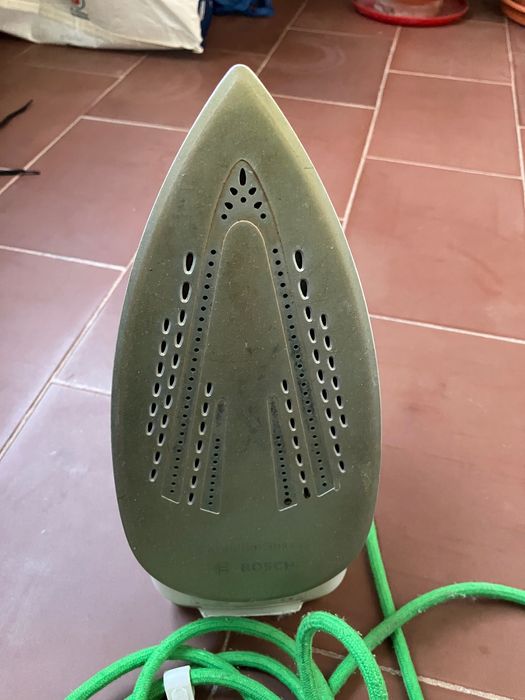 Ferro de engomar bosch sensixx DA50 para peças