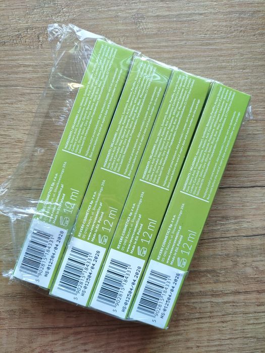 Tusz do rzęs czarny z olejem konopnym