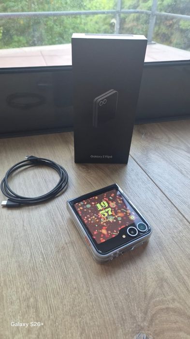 Samsung z flip 6 256gb