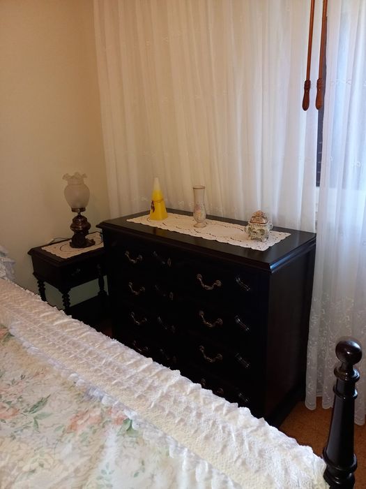Mobília quarto estilo séc XVII