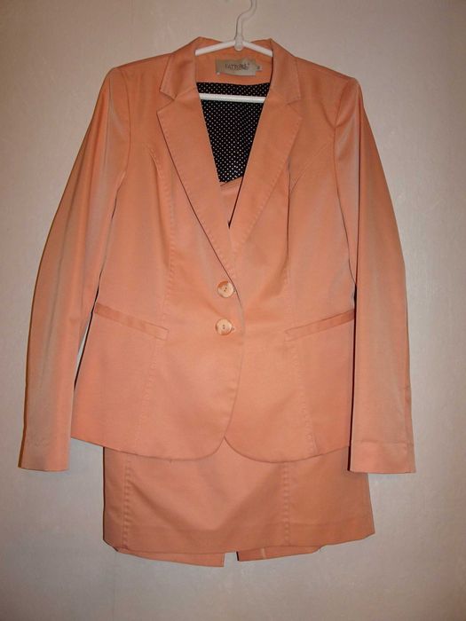 Garsonka L'ATTORE rozm. 42, kolor brzoskwiniowy