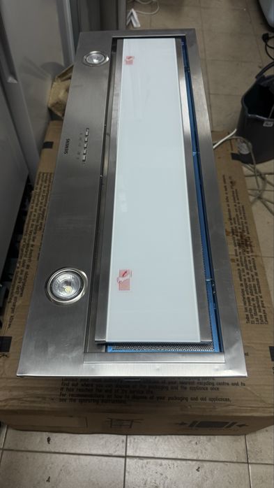 Exaustor de  Encastrar Siemens iQ700 LB89585M com 4 Velocidades e de 86 cm - Inox ( novo)