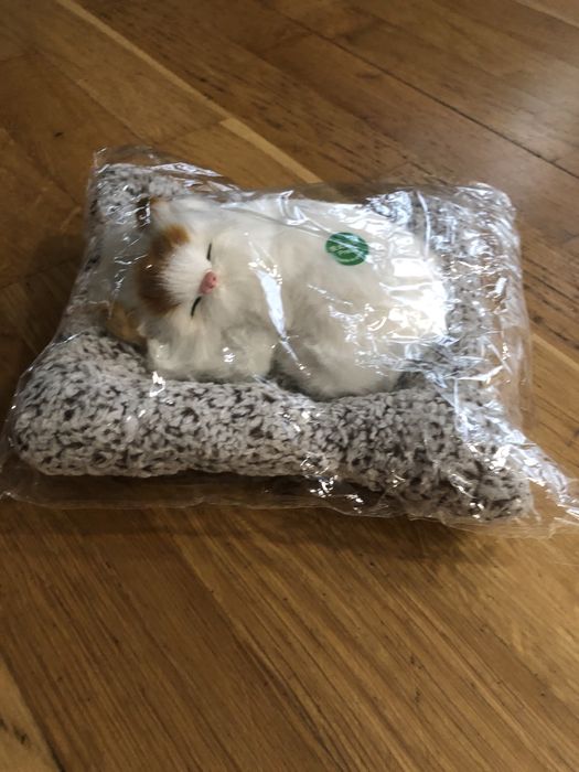 Zabawka kotek interaktywny