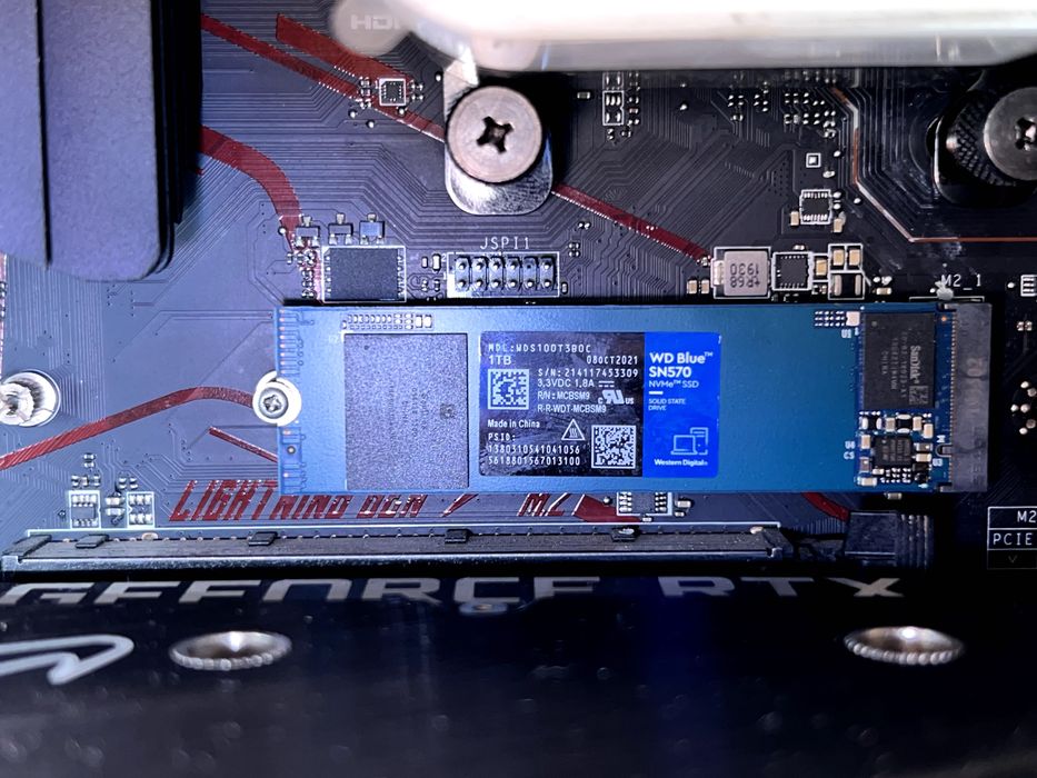 Komputer gamingowy R7 5800x RTX3080 32 Gb Ram