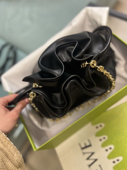 Продам сумку loewe flamenko