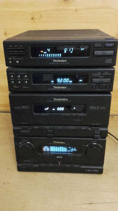 Miniwieża Technics CH7