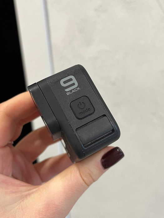 Екшн-камера GoPro Hero 9 з поплавком