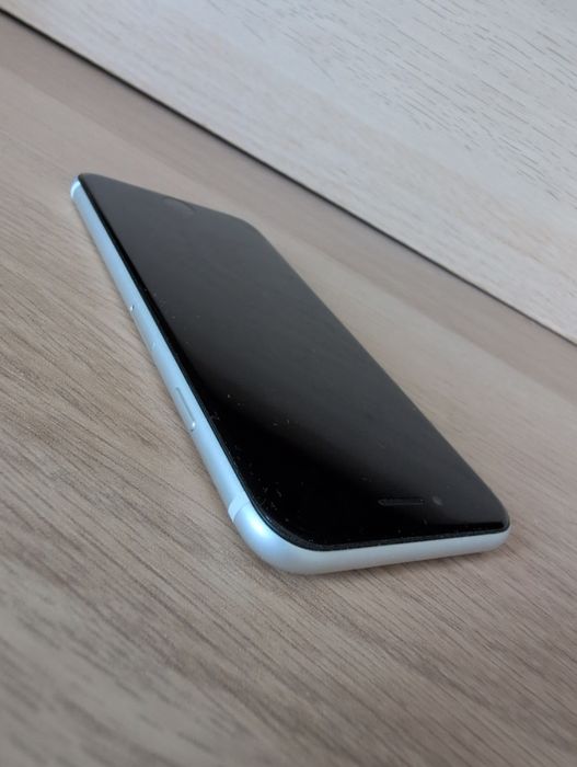 iPhone SE (2020) 64 Gb Branco