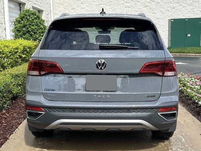 2022 Volkswagen Taos SEL 4Motion