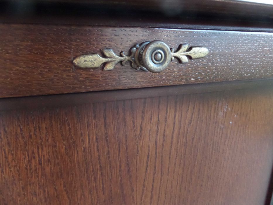 piękna komoda BAREK DIANA OLEJNIKOWSKI  orzech stan bdb wysyłka dowóz