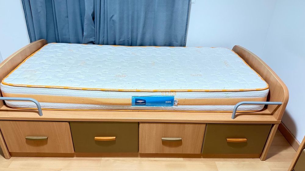 Moblia de quarto completa