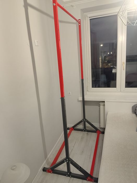 Drążek stacjonarny do ćwiczeń / podciągania K-SPORT