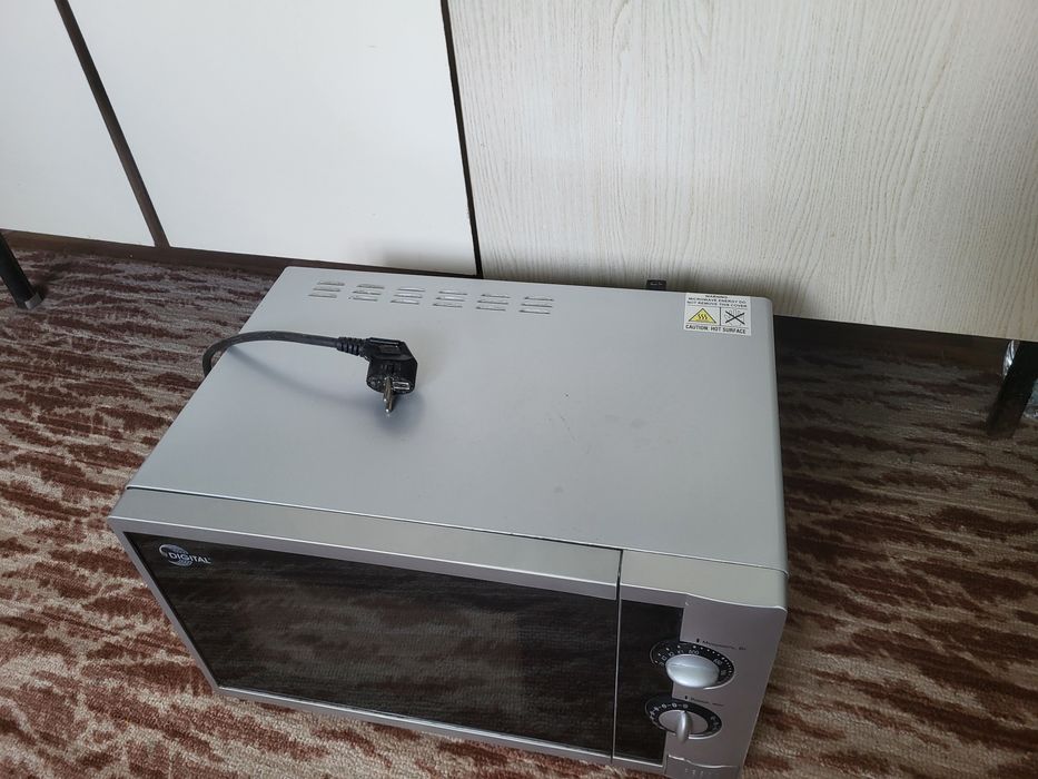 Мікрохвильова піч Digital DM-MG 2281