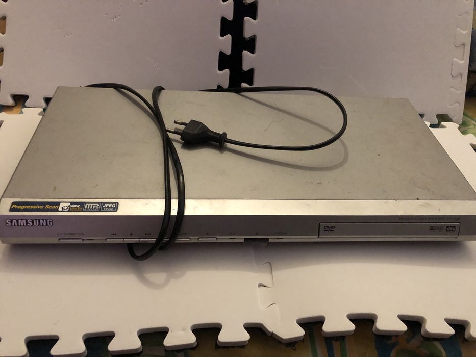 DVD Samsung . Дешево