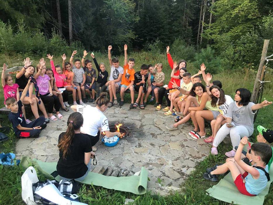 Літній табір в карпатах Бульбона Camp (10-18 років)