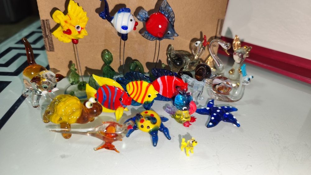 Скляні фігурки ручної роботи