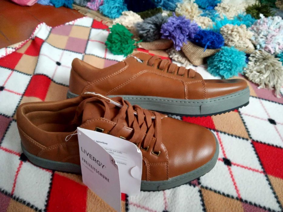 Кроссовки мужские