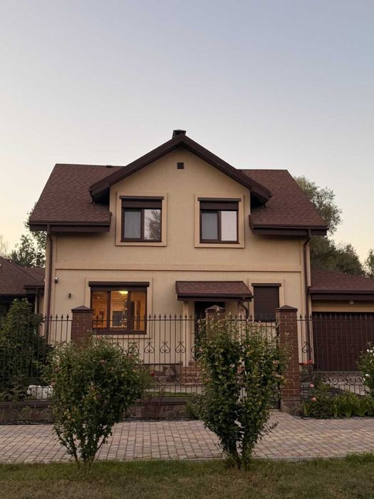 Київ Садова Осокорки р-н Шлюз №2 єроремонт будинок без комісії