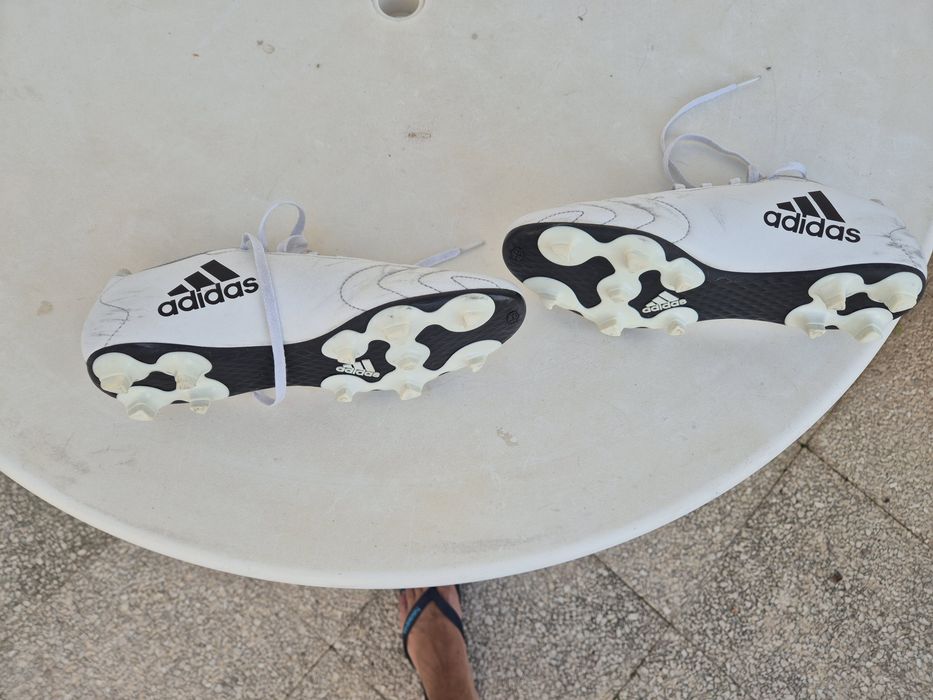 Chuteiras futebol Adidas