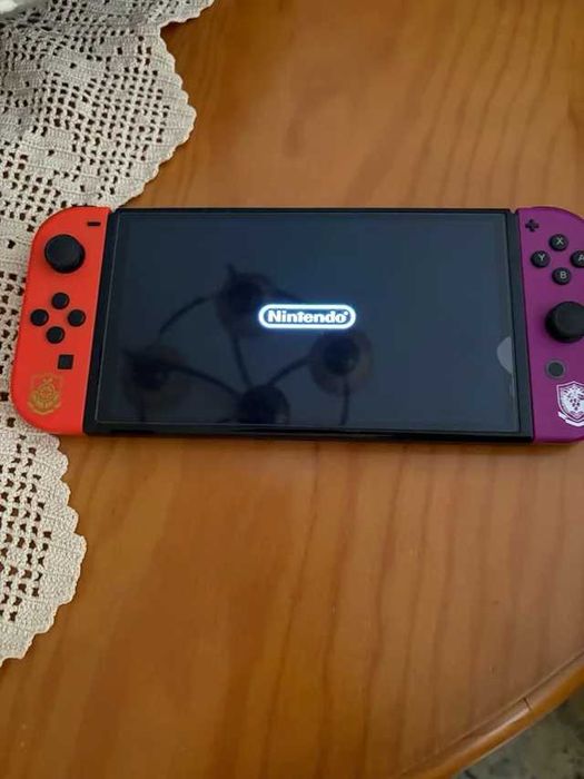 Nintendo Switch OLED Edição Especial Pokémon