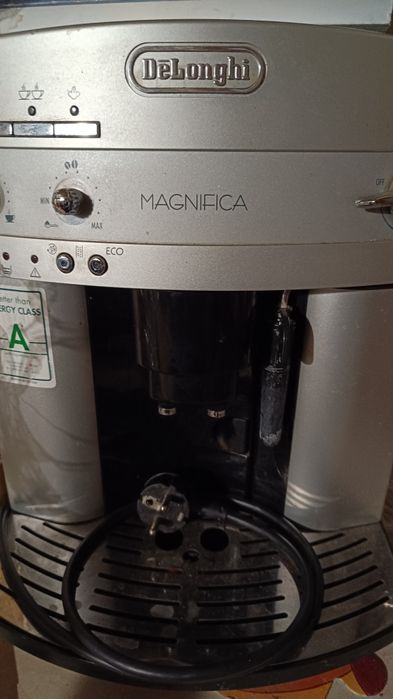 DeLonghi magnifica