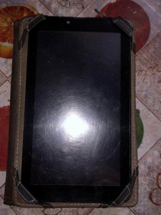 Планшет Bravis NB574