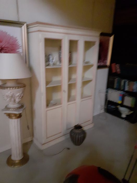 Sprzedam włoską witrynę