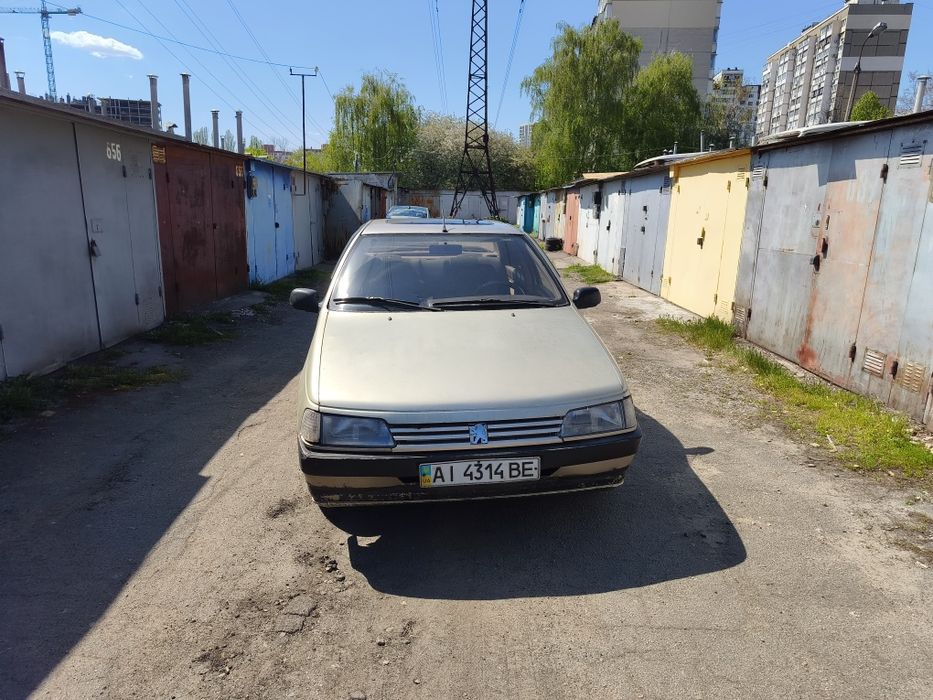 Продам пежончика