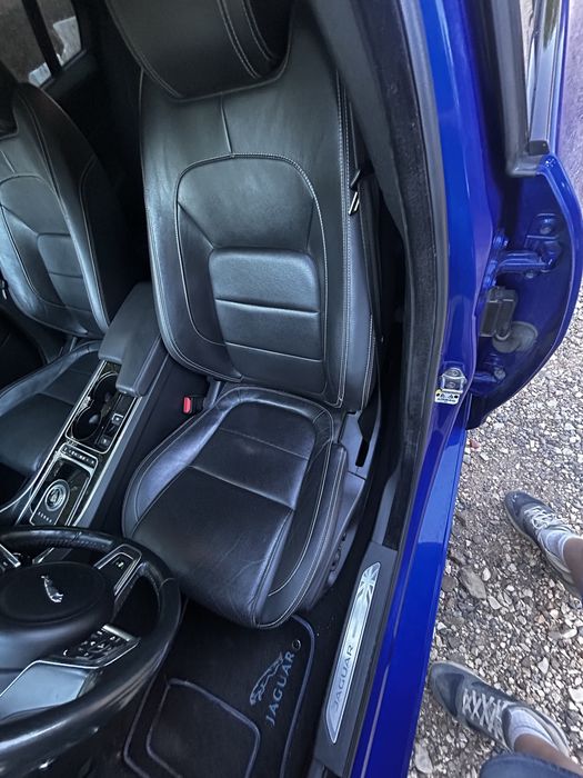 Jaguar xe 2.0 D R.sport  auto 180cv