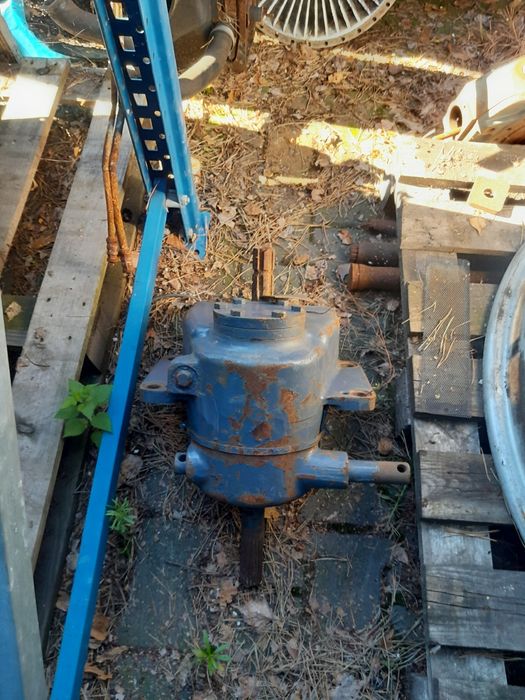 WOM przedni Fendt seri 300 Gt