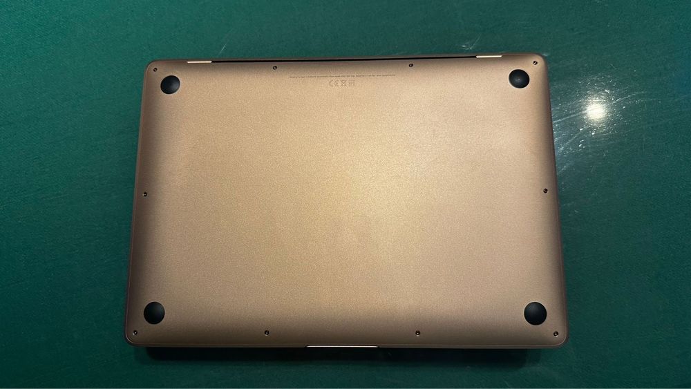 Apple Mac Book Air 13.3 Roségold i5,8