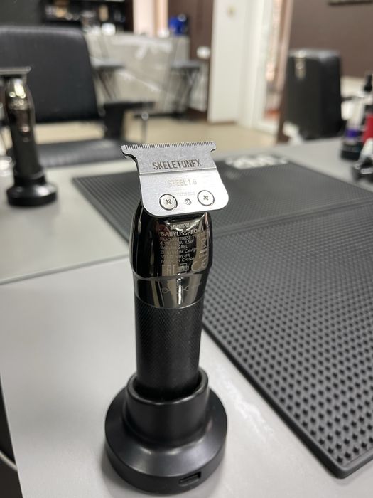 Професійний тример BaByliss PRO Skeleton Gunsteel FX