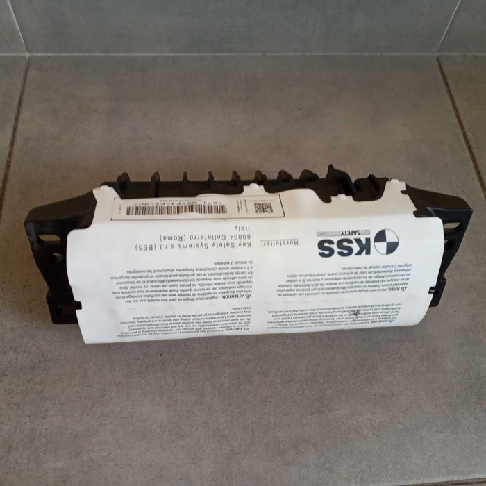 Подушка безпеки пасажирська 8T0880204 J Audi Q5 Ауди ку5 кю5